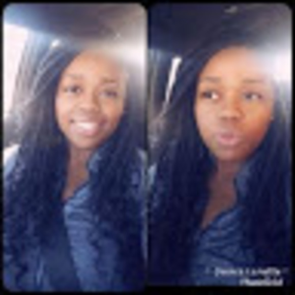 Meet your Posher, Jessica - Picture 1 of 1